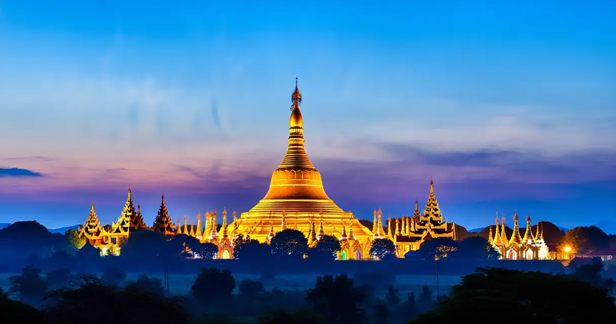 ဗိုလ်တထောင်မြို့နယ် ရွှေတိဂုံဘုရားကြီး ညချမ်းနေဝင်ချိန် ရှုကွင်း