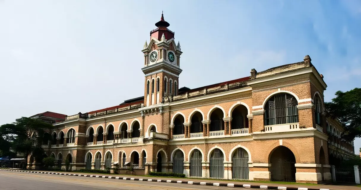 ရန်ကုန် Secretariat Building ကိုလိုနီခေတ် ဗြိတိသျှ အဆောက်အအုံ