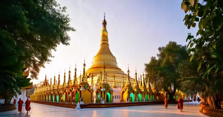 ရန်ကုန် ယဉ်ကျေးမှု ဆောင်းပါး — ပြည့်စုံသော ယဉ်ကျေးမှု လမ်းညွှန်