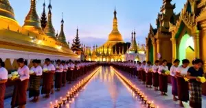 ရွှေတိဂုံစေတီတော်တွင် ဝါဆိုပြည့်နေ့ မေတ္တာကံ ပူဇော်ပွဲနှင့် ပန်း ၈၄,၀၀၀ ပင် ပူဇော်ပွဲ ကျင်းပ